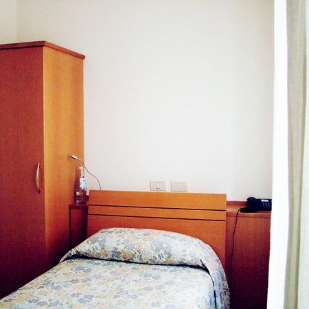 Albergo Roma Tolmezzo Rom bilde
